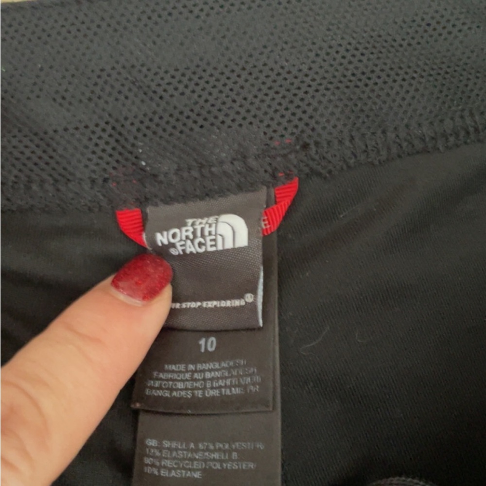 North Face Size 10 Skort. Snap Button Closure, Su… - image 1